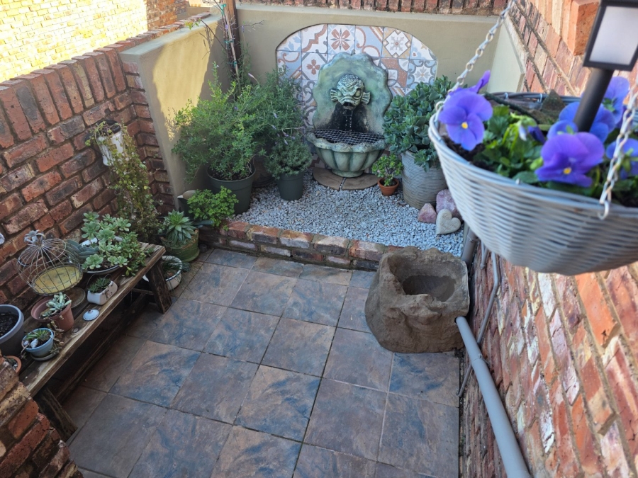 3 Bedroom Property for Sale in Langenhovenpark Free State
